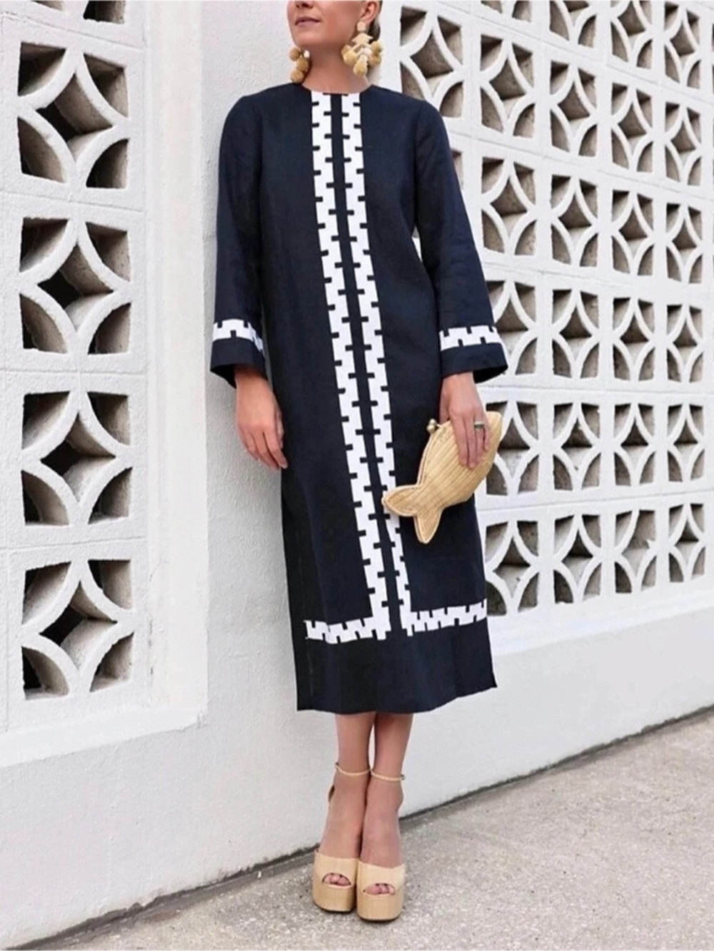Tuckernuck navy midi dress with white detailing, Size XS